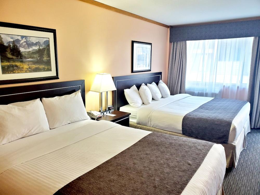 Travelodge By Wyndham Golden Sportsman Lodge Exteriér fotografie