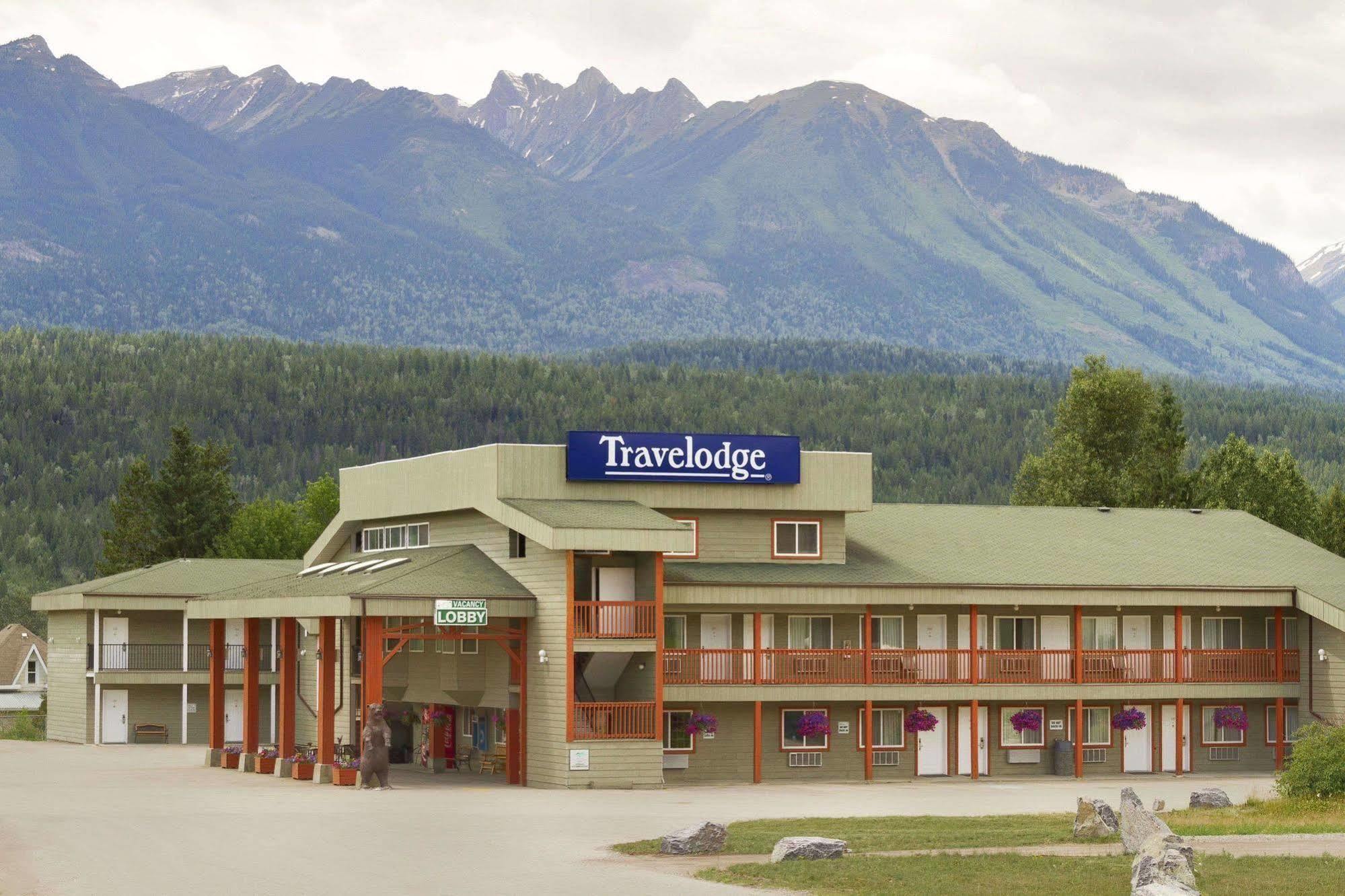 Travelodge By Wyndham Golden Sportsman Lodge Exteriér fotografie